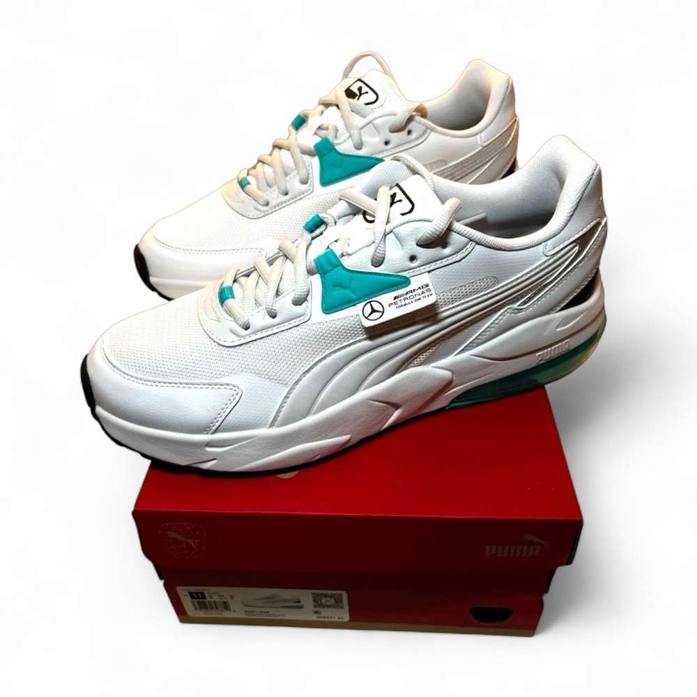 PUMA Mercedes-AMG Petronas F1 Vis2K Men’s Sneakers White shoes 308501-02